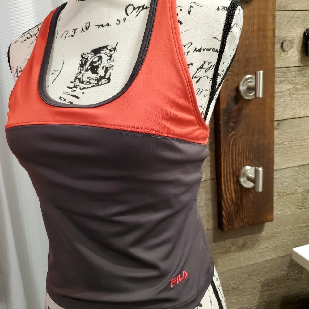 Fila Sleeveless Athletic Tank w/ Built-In Bra Made in USA No Size Tag